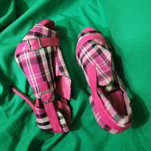 Wild Rose Heels, 9, Pink/Multicolor - EUC